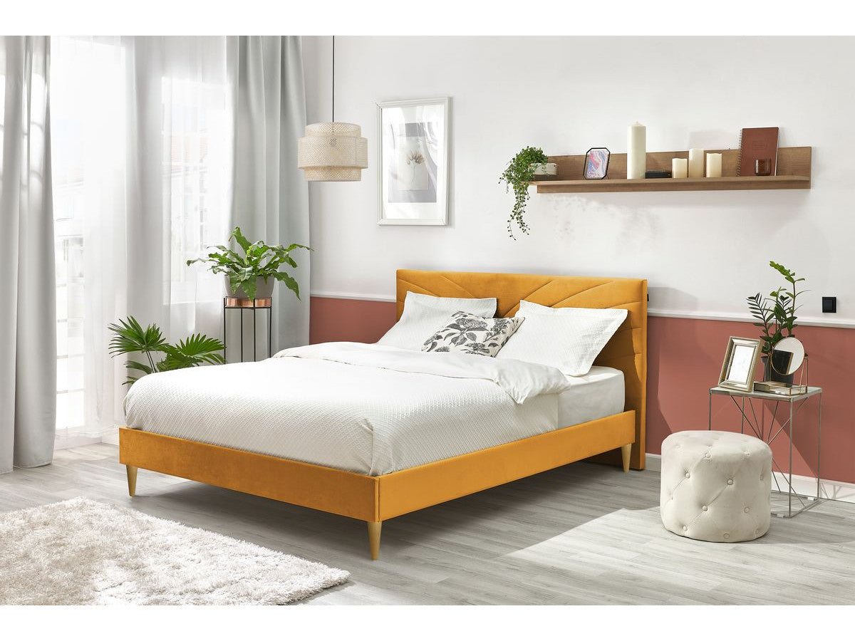 VELVET bed met massieve latten en poten van natuurlijk hout