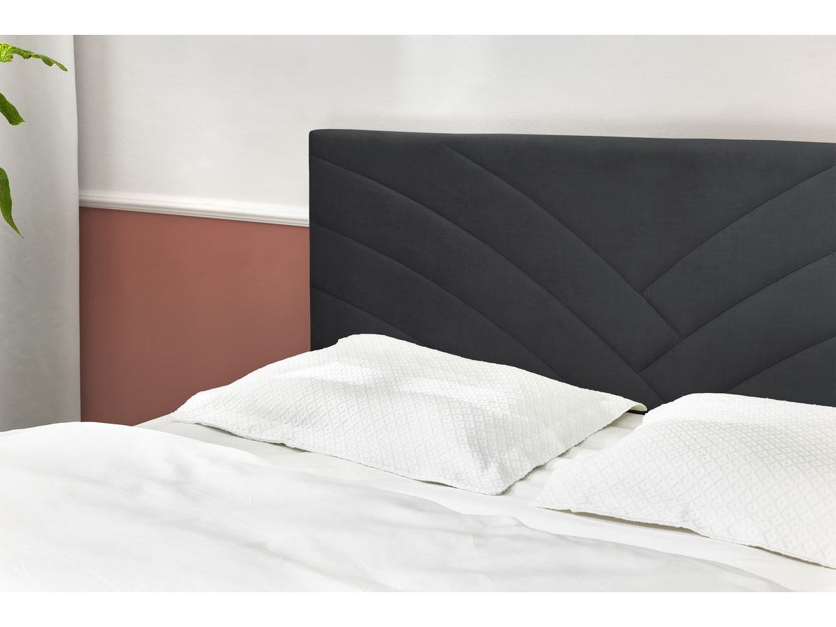 VELVET bed met massieve latten en poten van natuurlijk hout
