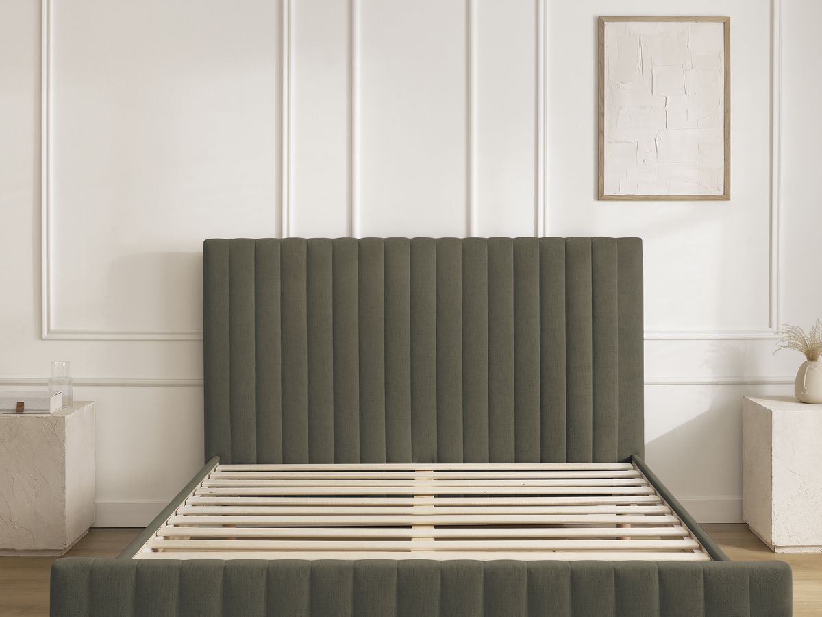 ZELVA bed met massieve lattenbodem