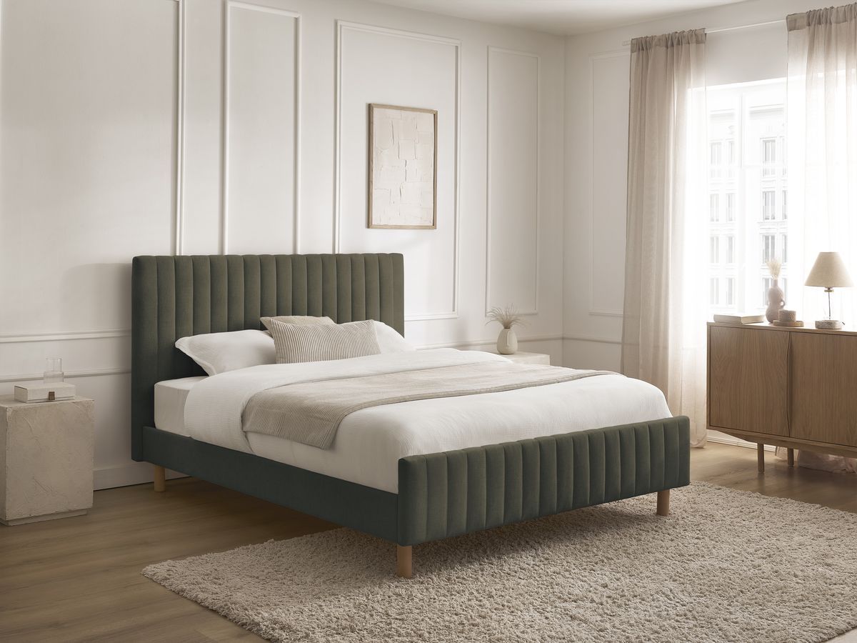 ZELVA bed met massieve lattenbodem