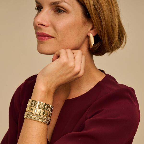 Oorbellen - Dob101 Goudkleurig Mat