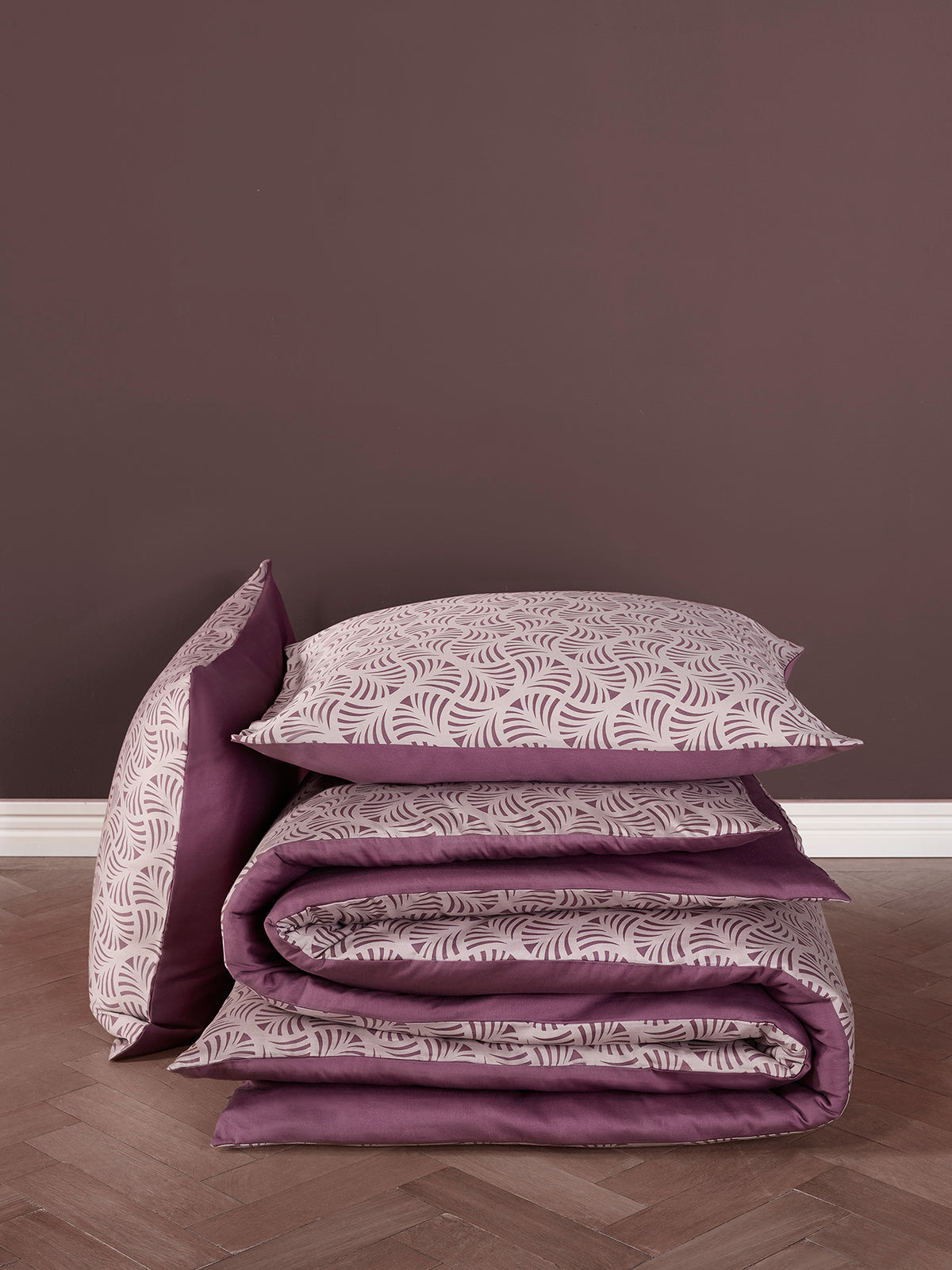 Luxury Collectie - Flow Black Plum
