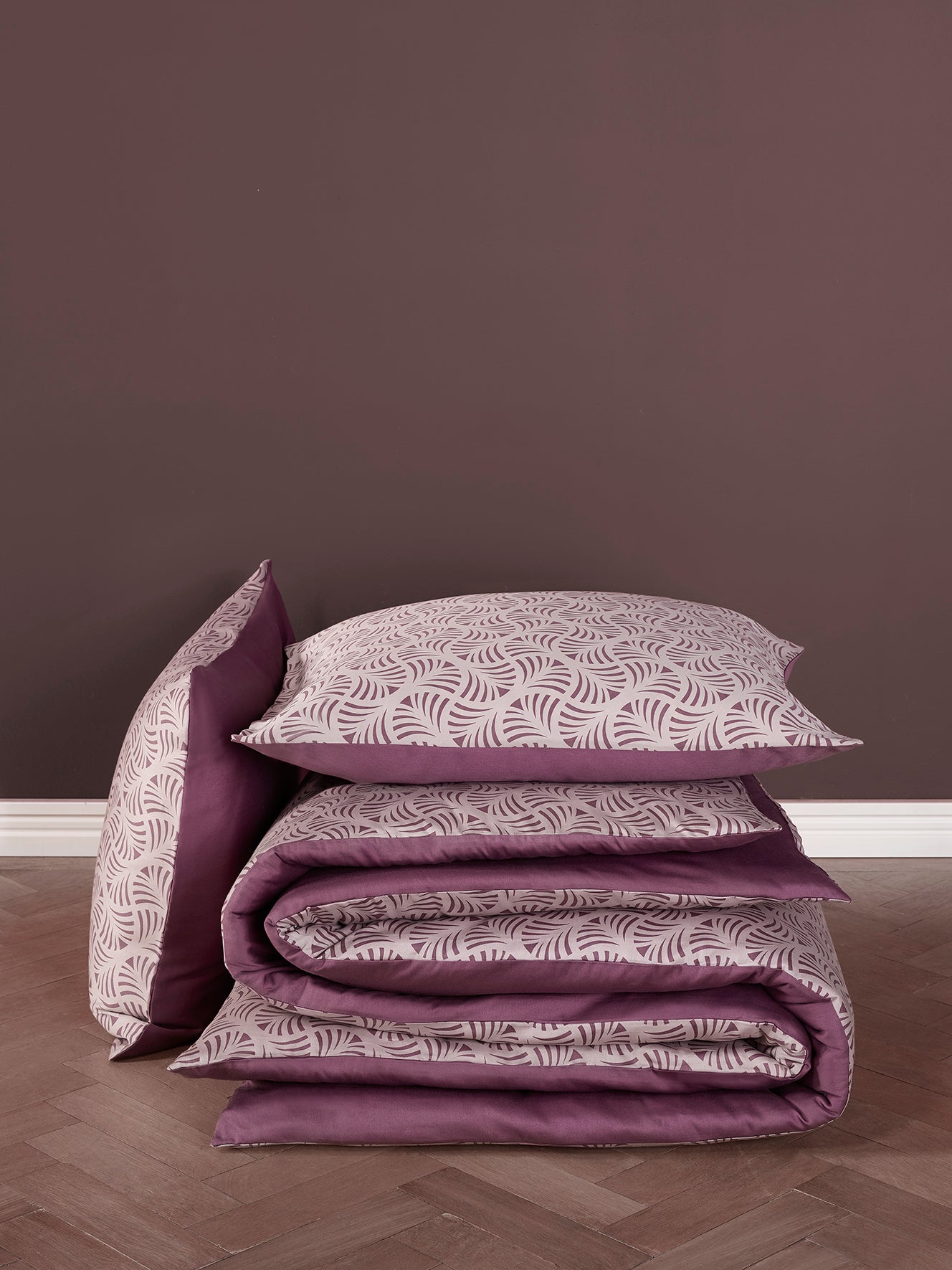 Luxury Collectie - Flow Black Plum