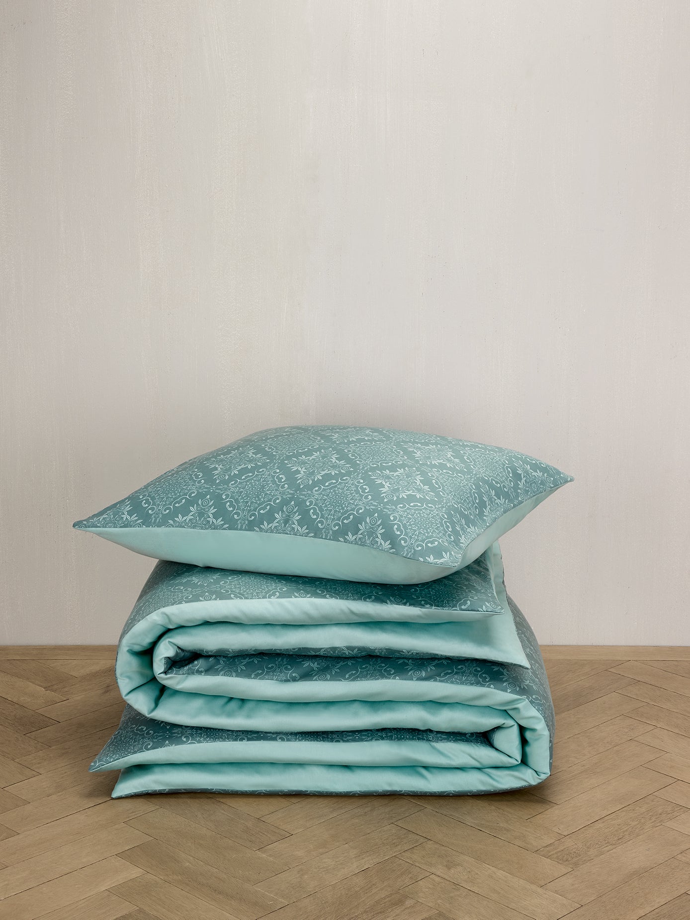 Luxury Collection - Rosemary Goblin Blue