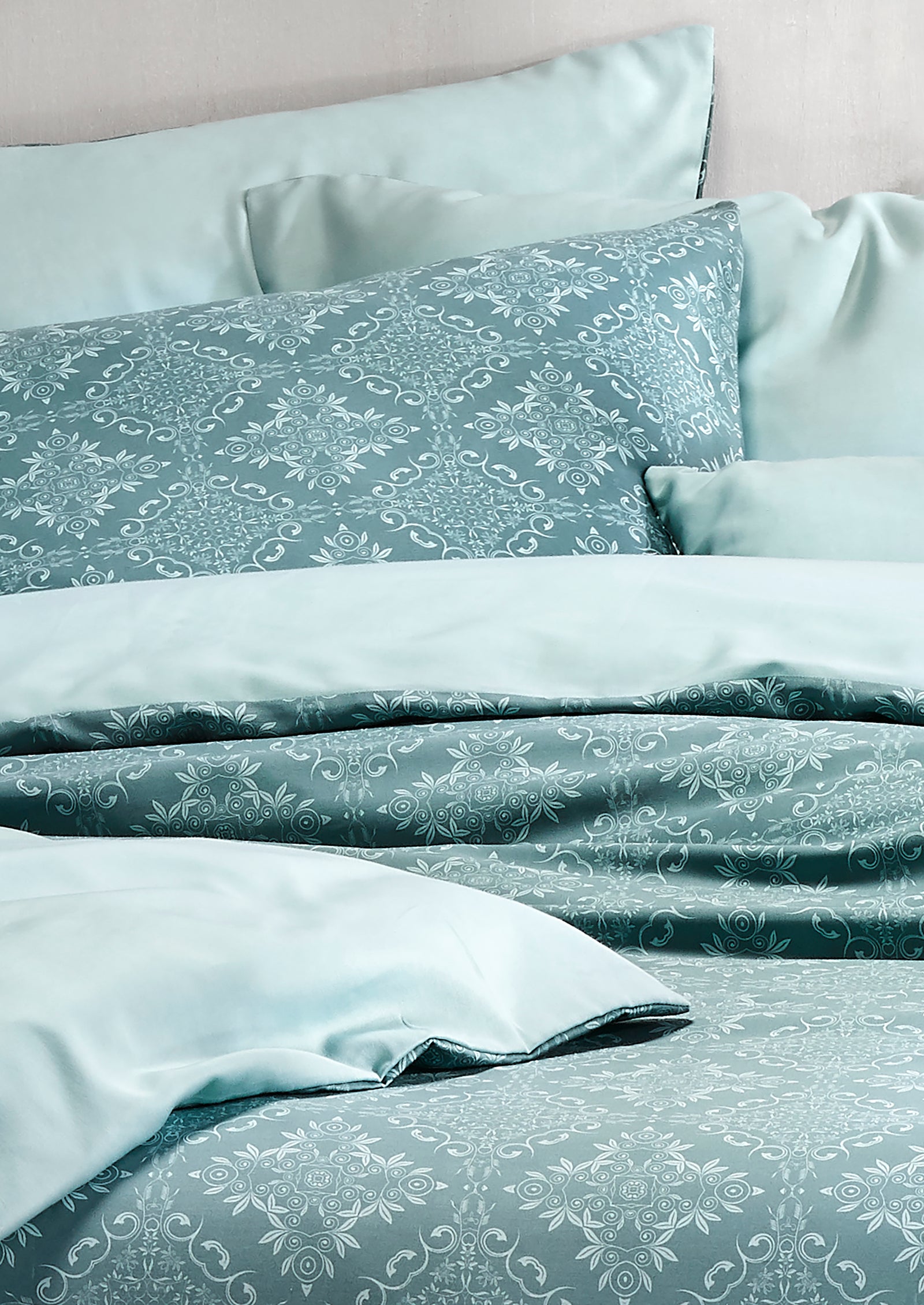 Luxury Collection - Rosemary Goblin Blue